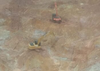 Lahan GSBL di Hajar Tambang Timah Ilegal,D ugaan 5 Unit Alat Berat Milik Toping